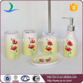 Neue Badezimmer-Toiletten-Keramik-Satz 5PCS rote Blumen-Zahnbürste-Halter-Schalen-Seifen-Flasche